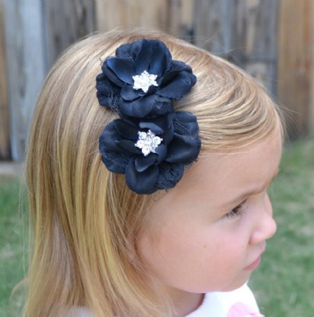 Black  Double Flower Snap Clip Hair Accessory