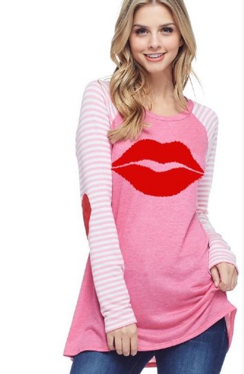 Women's Valentine Kiss Tee<BR>Now in Stock