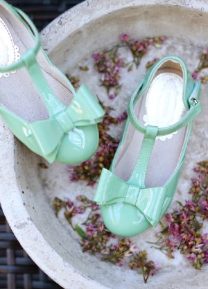 Girls Dainty Bow Shoe Green<BR>Now in Stock