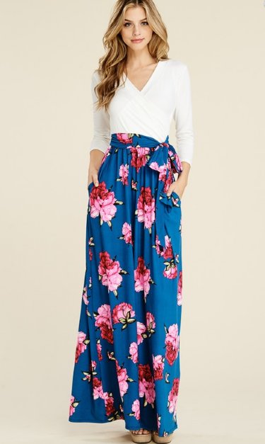 Women's Bright Bouquet Maxi Dress<BR>XL ONLY